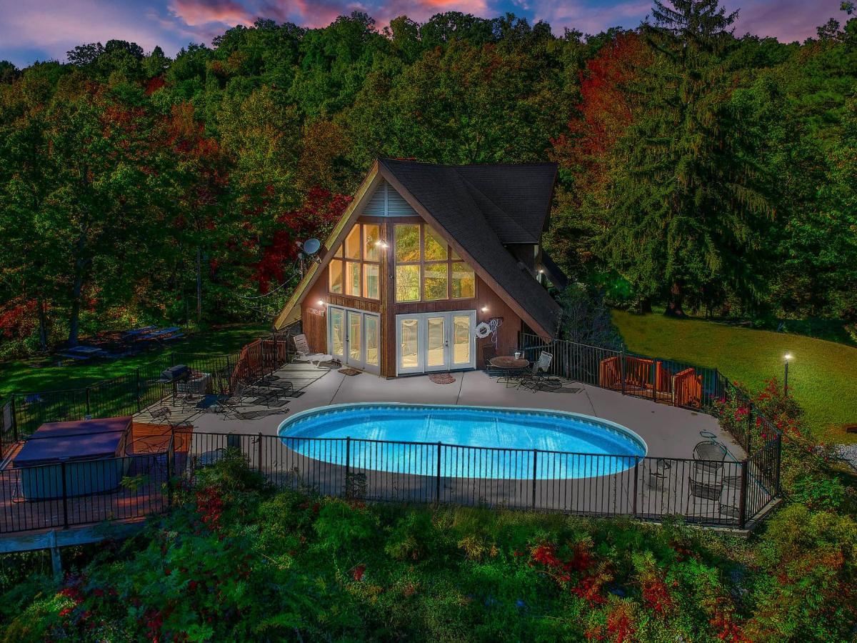 Smokystays Private Pool Chalet 蓋特林堡 外观 照片