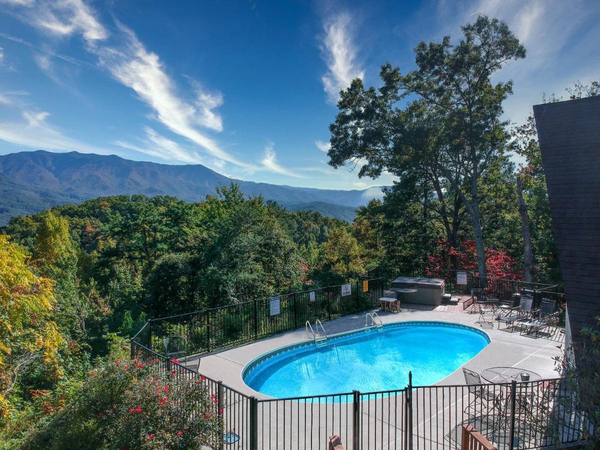 Smokystays Private Pool Chalet 蓋特林堡 外观 照片