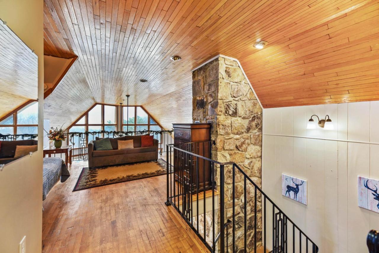 Smokystays Private Pool Chalet 蓋特林堡 外观 照片